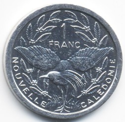 Новая Каледония 1 франк 2008 год - Сидящая Марианна. Птица кагу