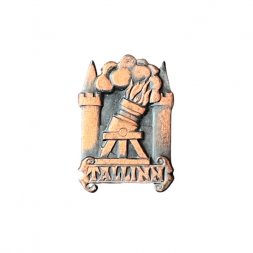 Значок Эстония. Таллин (Tallinn). Замок. Пушка