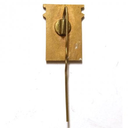 Значок-иголка М 2. XX лет