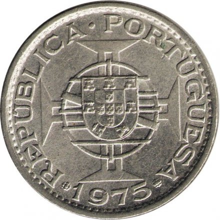 Макао 1 патака 1975 год