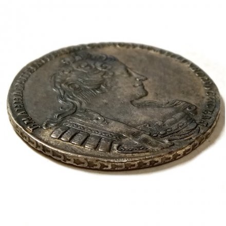 1 рубль 1733 год Анна Иоанновна (1730 - 1740) - без броши на груди, крест державы простой - AU