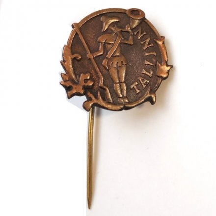 Значок-иголка Таллин. Tallinn. Старый Томас