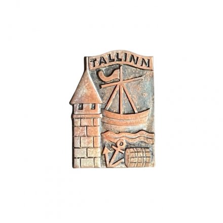 Значок Эстония. Таллин (Tallinn). Башня. Якорь. Бочка