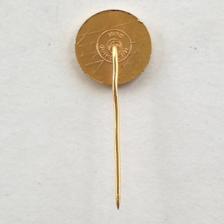 Значок-иголка MK 1980 (тип 2)