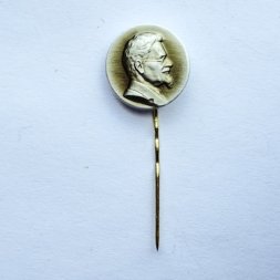 Значок. М.И. Калинин игла (цвет серебро)