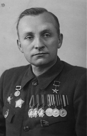 ППШ - Г.С. Шпагин - &quot;Оружие Великой победы&quot; - Гравированная монета 25 рублей в открытке