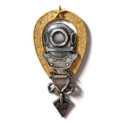 Знак "Инструктор-водолаз" цифра 400 (золочение, серебрение)