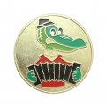 Значок Крокодил Гена с гармошкой (золотистый фон)