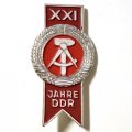 Значок XXI JAHRE DDR. ГДР 21 год