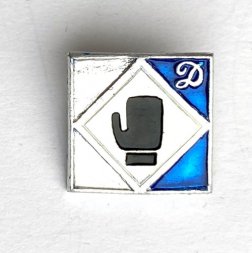 Значок. Динамо Бокс