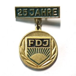 Значок 25 лет комсомолу ГДР. FDJ
