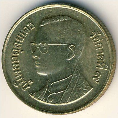 Таиланд 50 сатанг 2002 год - Храм Ват-Пхра-Махатхат-Ворамахавихан