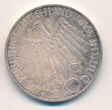 ФРГ 10 марок 1972 год - Эмблема (In Deutschland) (D)