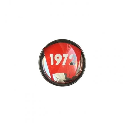 Значок 1972. Красный флаг