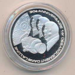 Монета Того 500 франков 1999 год - Три астронавта, космическая капсула и Луна