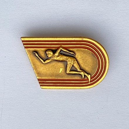 Значок. Спорт. Легкая атлетика