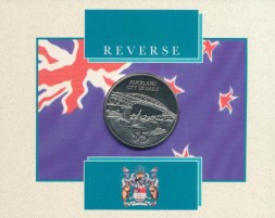 Новая Зеландия 5 долларов 1996 год - Окленд (в буклете)