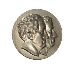 Значок Германия. ГДР. Гёте и Шиллер, легкий