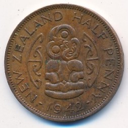 Монета Новая Зеландия 1/2 пенни 1942 год - Король Георг VI. Хей-тики (Hei-Tiki)