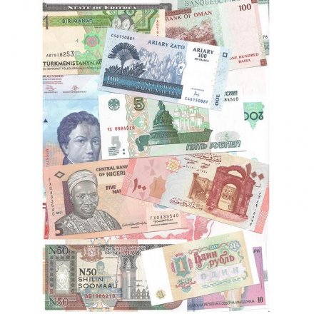 Набор из 26 банкнот разных стран мира с 1991 по 2022 год (UNC)