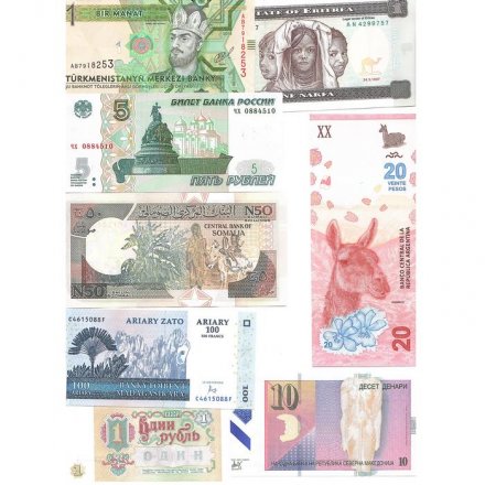 Набор из 26 банкнот разных стран мира с 1991 по 2022 год (UNC)