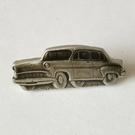 Значок автомобиль М 407