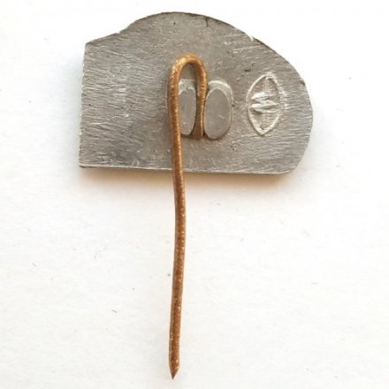 Значок-иголка Валун Пунтукас. Puntukas. Памятник пионерам Литовской авиации (тип 1)