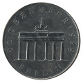 Германия 20 марок 1990 год - Бранденбургские Ворота в Берлине