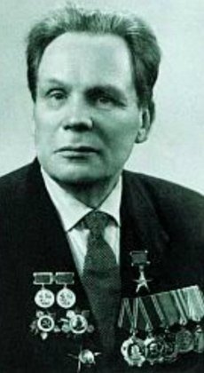 ПТРС- С.Г. Симонов - &quot;Оружие Великой победы&quot; - Гравированная монета 25 рублей в открытке