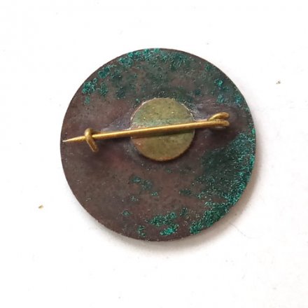 Значок Valgemetsa. Эстония