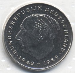 ФРГ 2 марки 1980 год - Теодор Хойс (F)