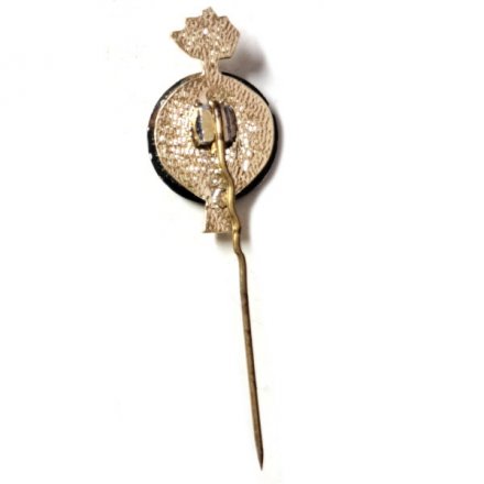 Значок-иголка ЛОМО. Ленинградское оптико-механическое объединение (чёрный), небольшой скол