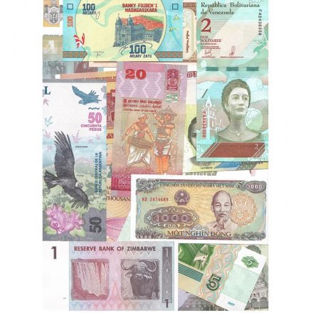 Набор из 15 банкнот разных стран мира с 1988 по 2022 год, (UNC)