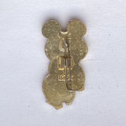 Значок. Олимпийский мишка. Москва 80 (тип 9)