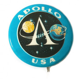 Значок СССР Apollo USA. Полет на луну