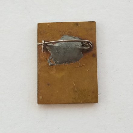 Значок 22 IV 70 НТМК