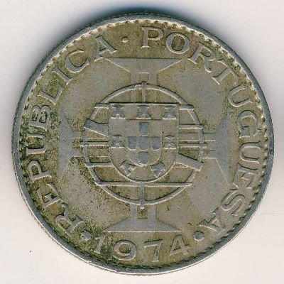 Мозамбик 10 эскудо 1974 год