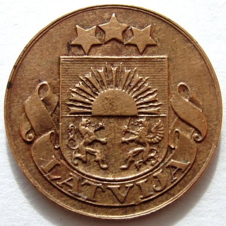 Латвия 1 сантим 1932 год - Герб