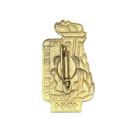 Значок ГДР. Für gute Arbeit in der Schule. За хорошую работу в школе, 1961 год