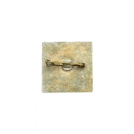 Значок Эрмитаж. Золотая кладовая. Олень