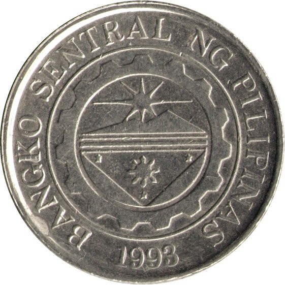 1000 Филиппинских песо 2010. Песо в какой стране. Монеты: v0539 1979 Чили 1 песо. 1 песо к рублю