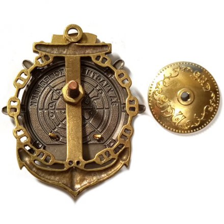 Знак За участие в экспедиции. ОИС &quot;Академик Крылов&quot;. Флаг