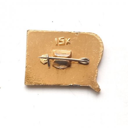 Значок Суздаль. Птица на белом фоне