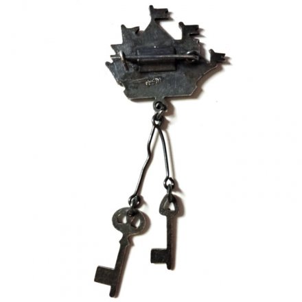 Значок Кораблик с ключами. Ленинград