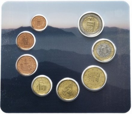 Набор из 8 евромонет Сан-Марино 2015 год (в буклете)