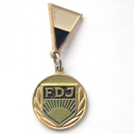 Значок Комсомол. ГДР. FDJ