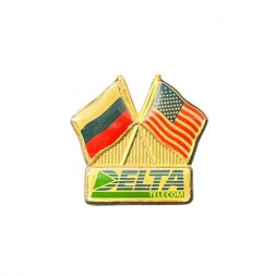Значок Delta Telecom. Флаги Россия - США