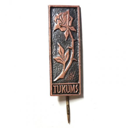 Значок-иголка Тукумс. Tukums. Латвия. Роза