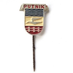 Значок-иголка Putnik. Гостиница в Югославии