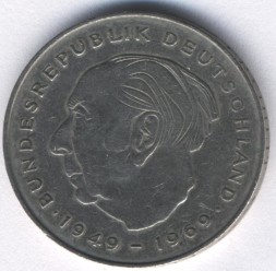 Монета ФРГ 2 марки 1986 год - Теодор Хойс (D)